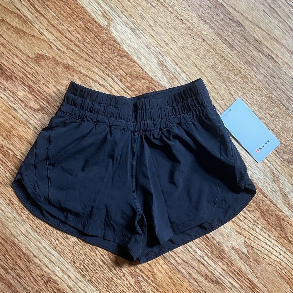 Lululemon track that high rise short 3”